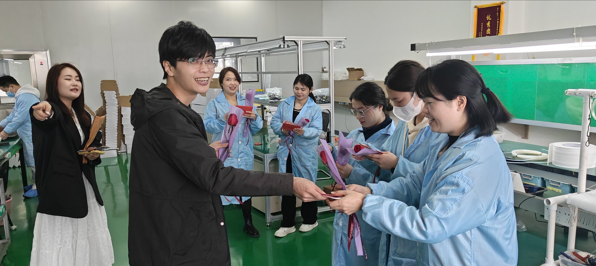 3.8女神節(jié)快樂丨不懼時光，自成光芒
