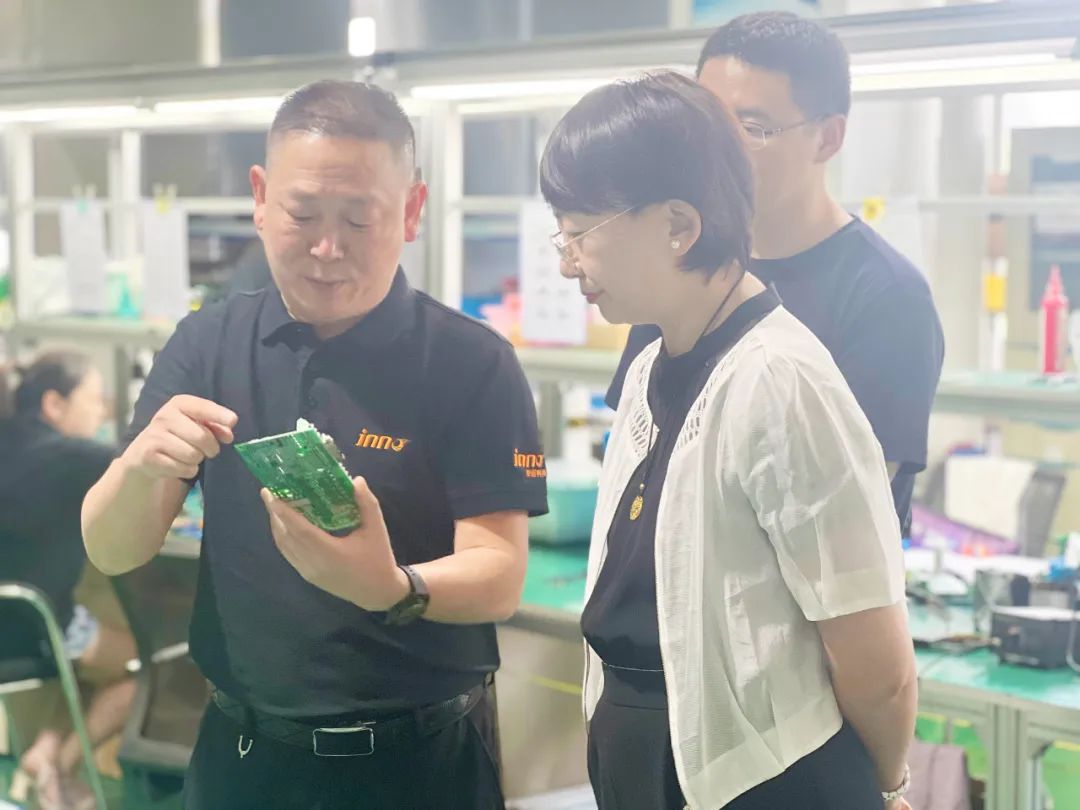 熱烈歡迎農(nóng)工黨福州市委會領導蒞臨英諾科技走訪調(diào)研